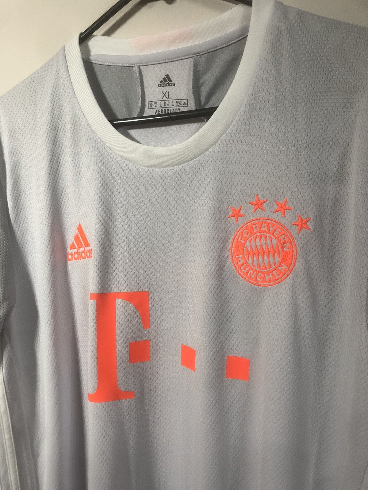 Bayern Munich Gnabry #7 2020/21 XL Away Shirt BNWT GE0583