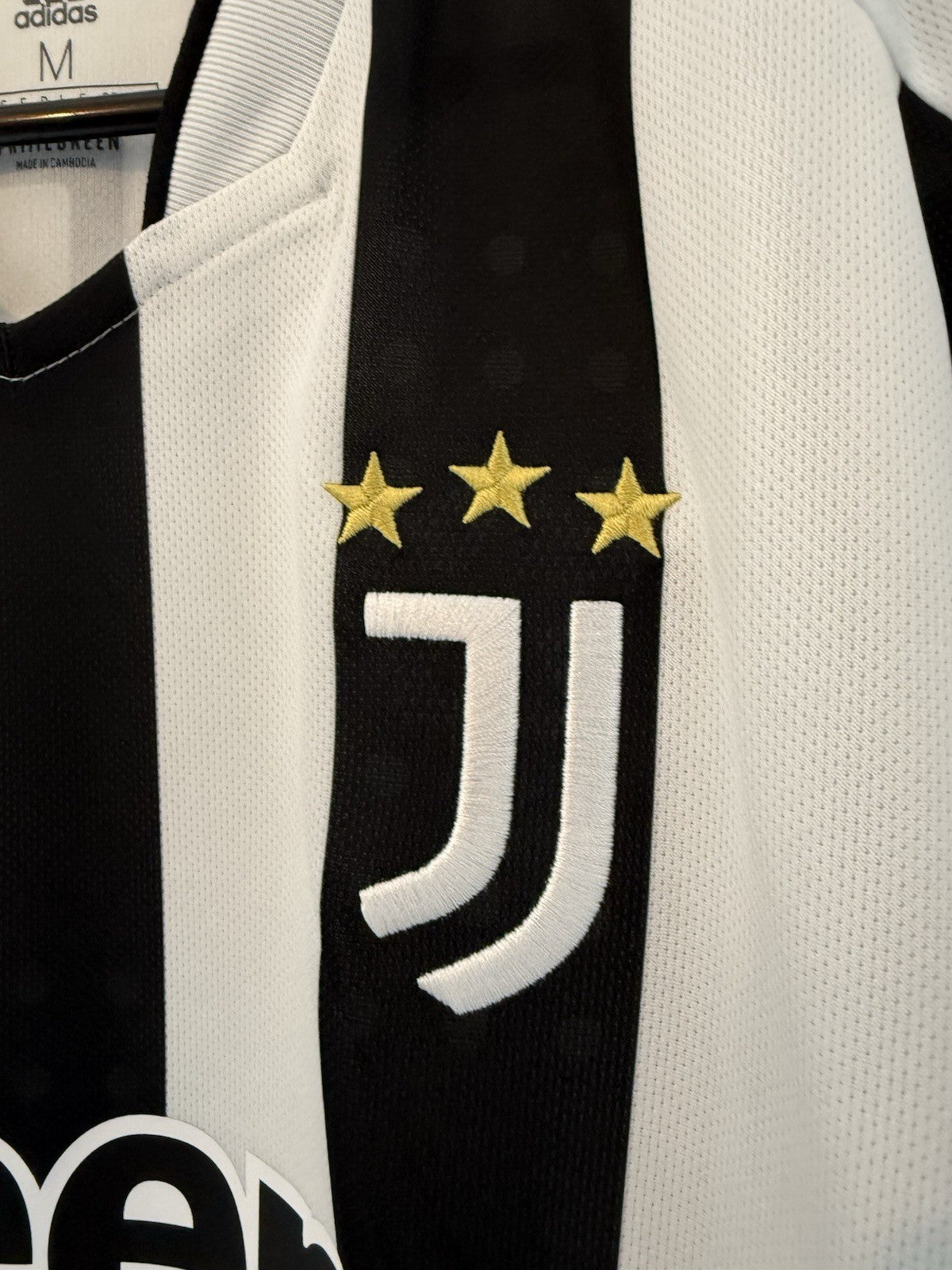 Juventus McKennie #14 2021/22 Medium Home Shirt Adidas BNWT GS1442