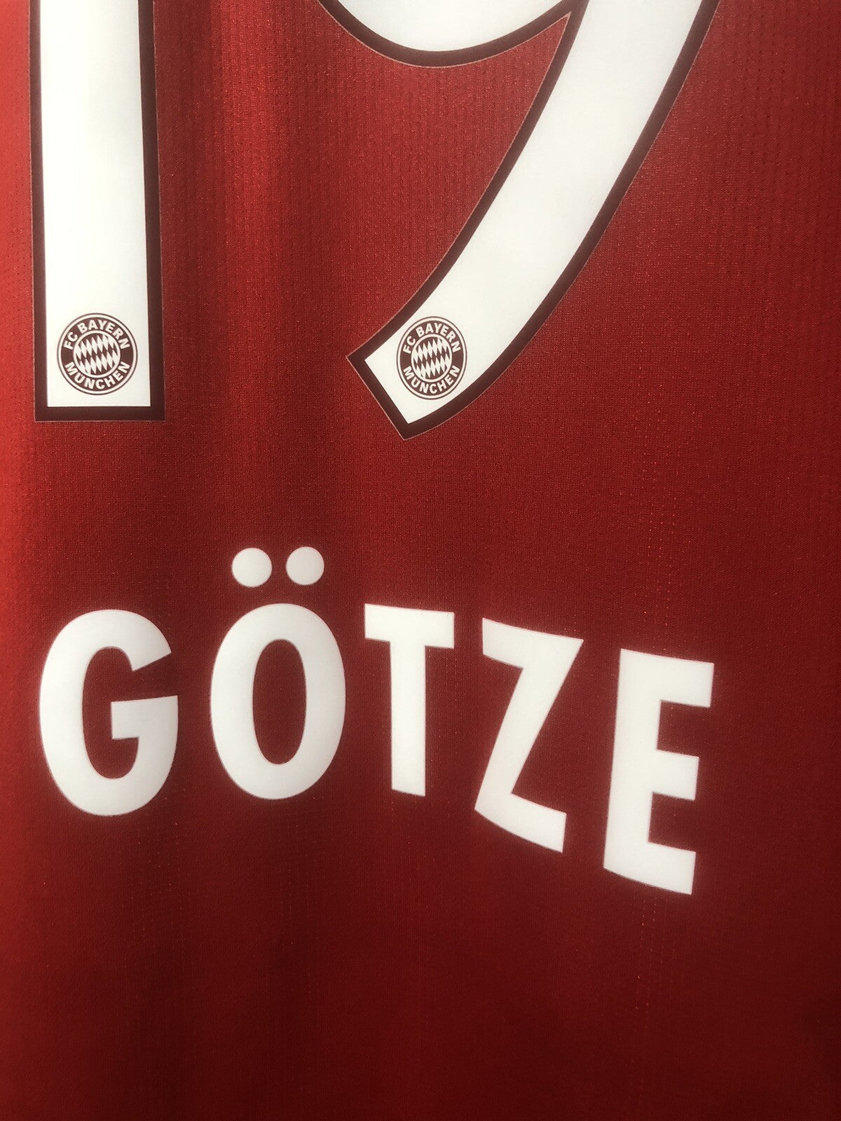 Bayern Munich Gotze #19 2015/16 Large Home Shirt BNWT S08806