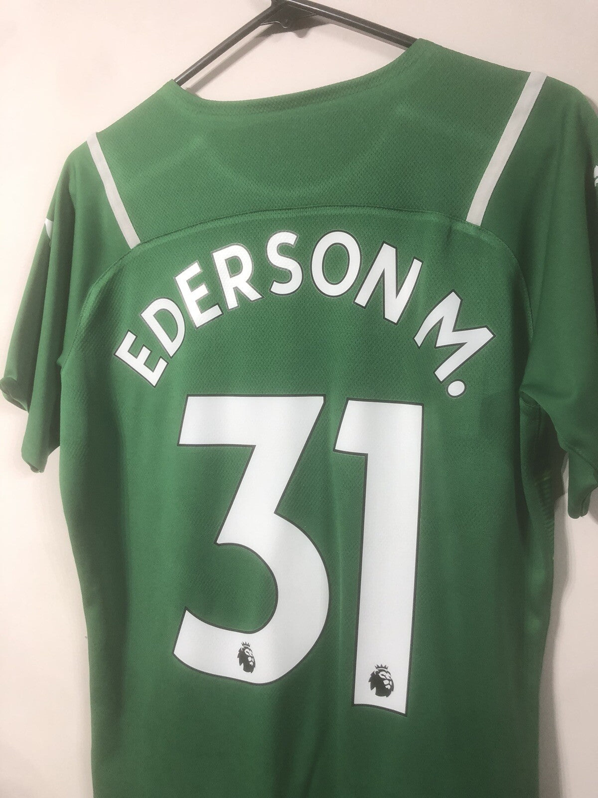 Man City Ederson M. #31 2021/22 Medium Away GK Excellent Condition 759185-51