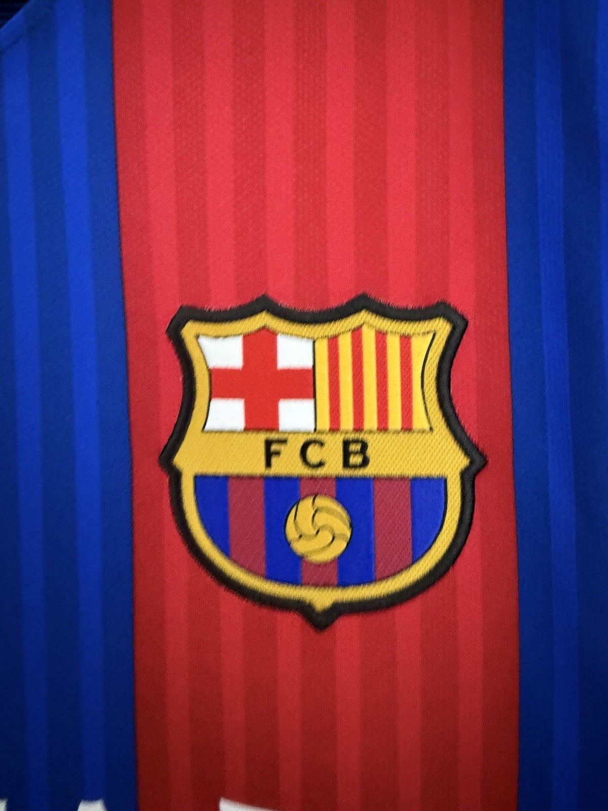 Barcelona Neymar Jr #11 2016/17 Small Home Shirt Nike BNWT 776850-481
