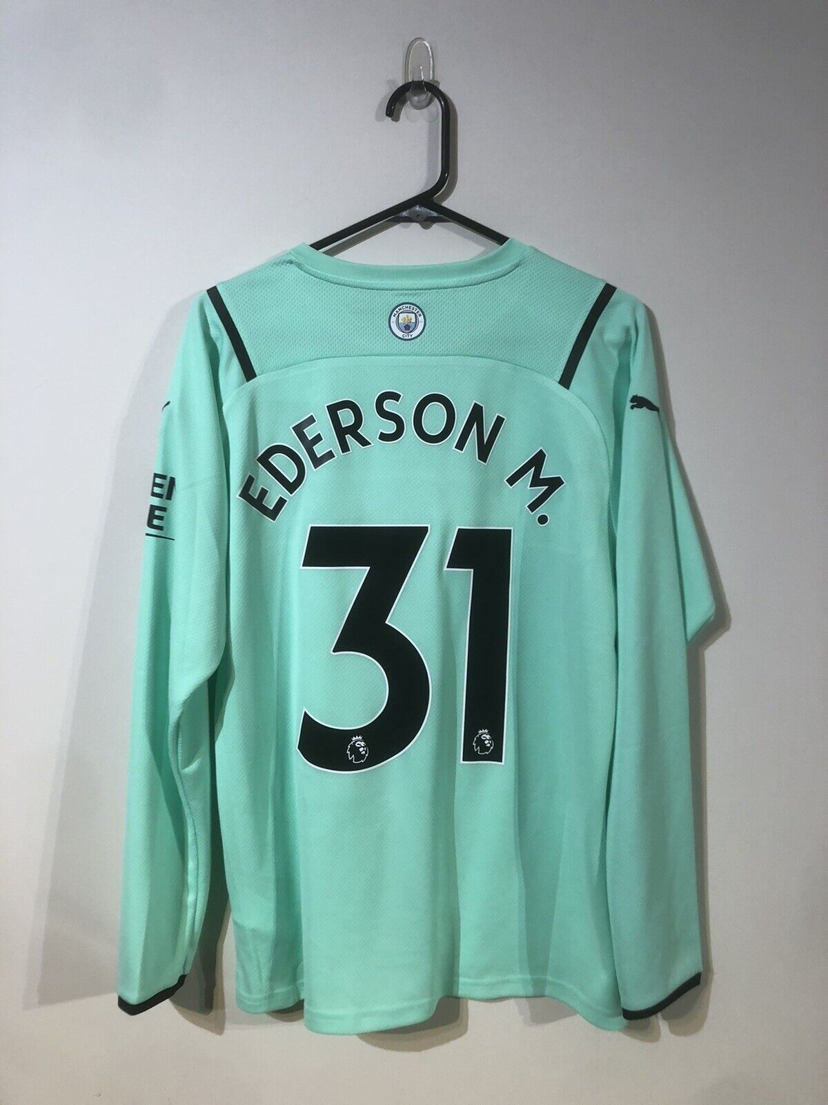 Ederson M. #31 Manchester City 2021/22 Medium L/S Goalkeeper Shirt BNWT