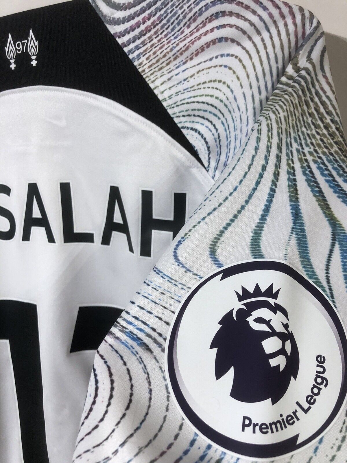M. Salah #11 Liverpool Medium BNWT 2022/23 Away Jersey Nike