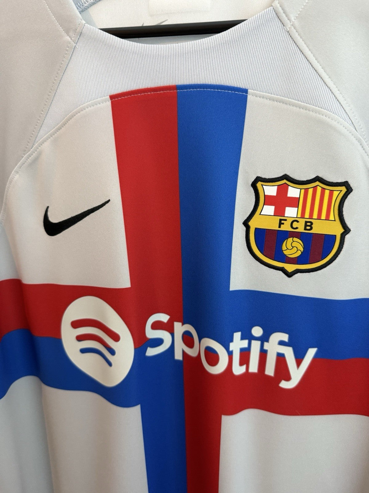 Barcelona Pedri #8 2022/23 3rd Large Shirt Nike BNWT DN2713-043