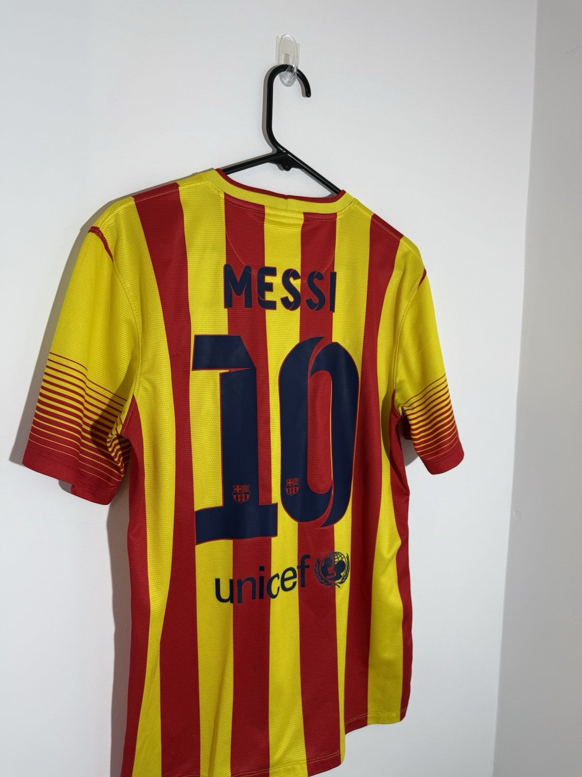 Barcelona Messi #10 2013/14 Medium Away Shirt Excellent Condition 532823-703