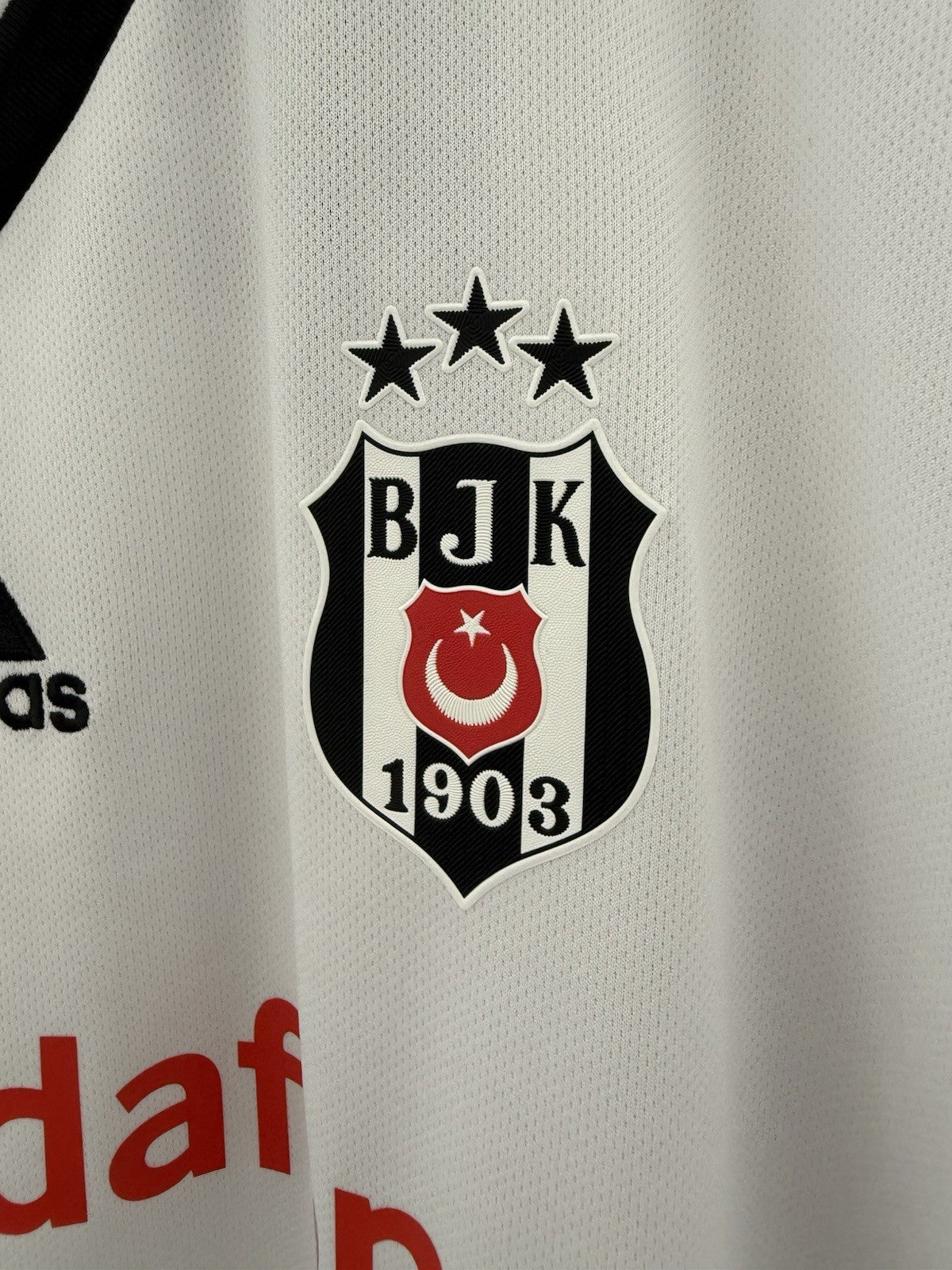 Besiktas B. Yilmaz #17 2019/20 XL Home Shirt BNWT DX3707