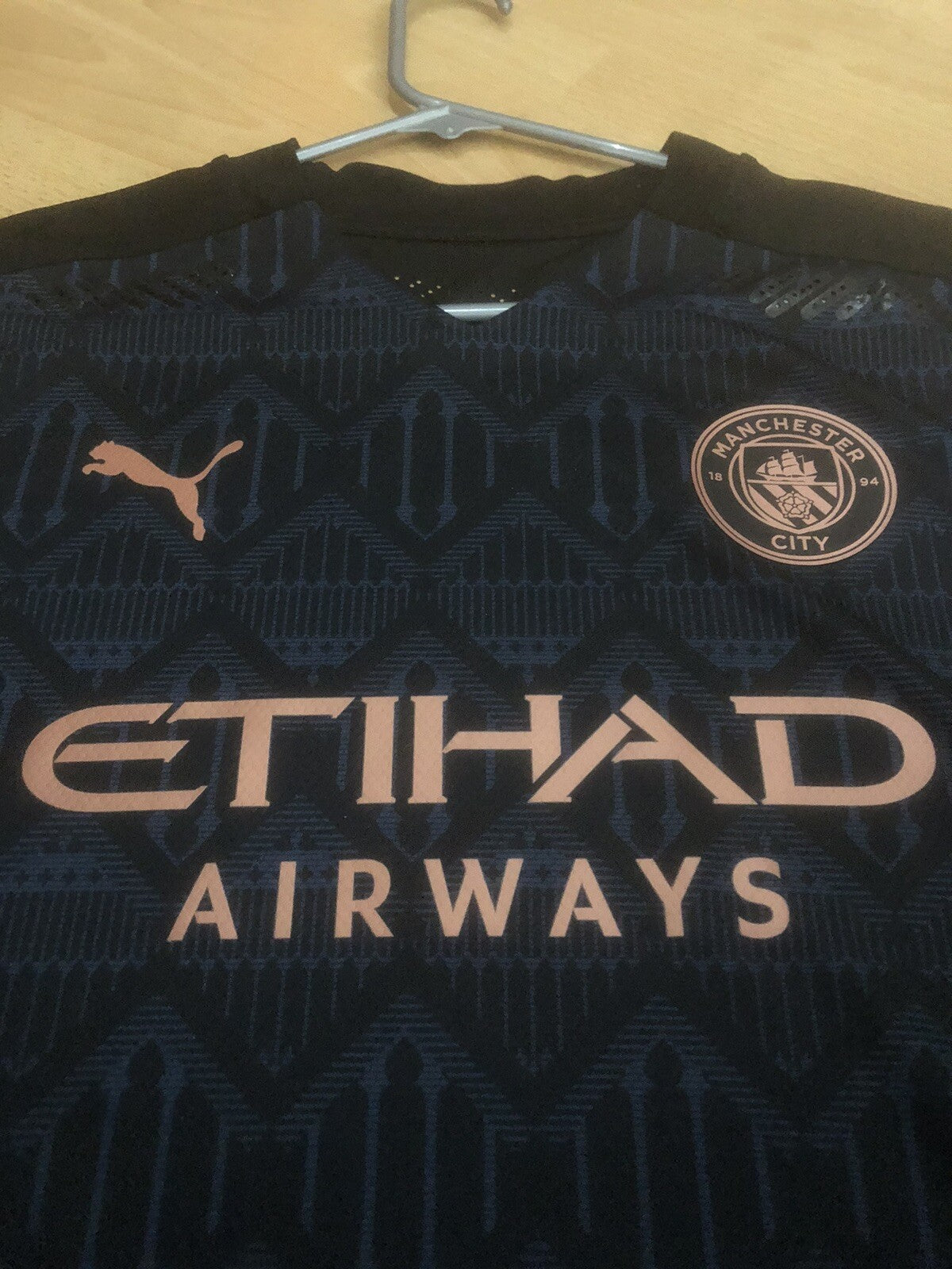Manchester City Gundogan #8 2020/21 Large Authentic Away Excellent Condition