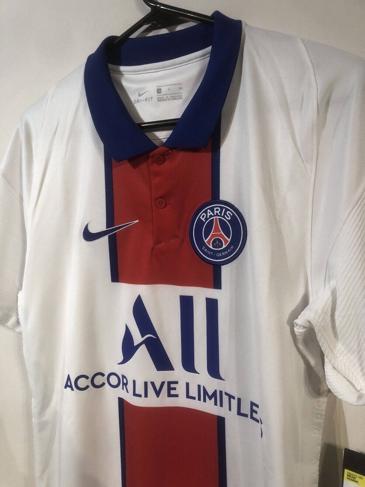 Mbappe #7 Paris St Germain 2020/21 Small Away Shirt Nike BNWT