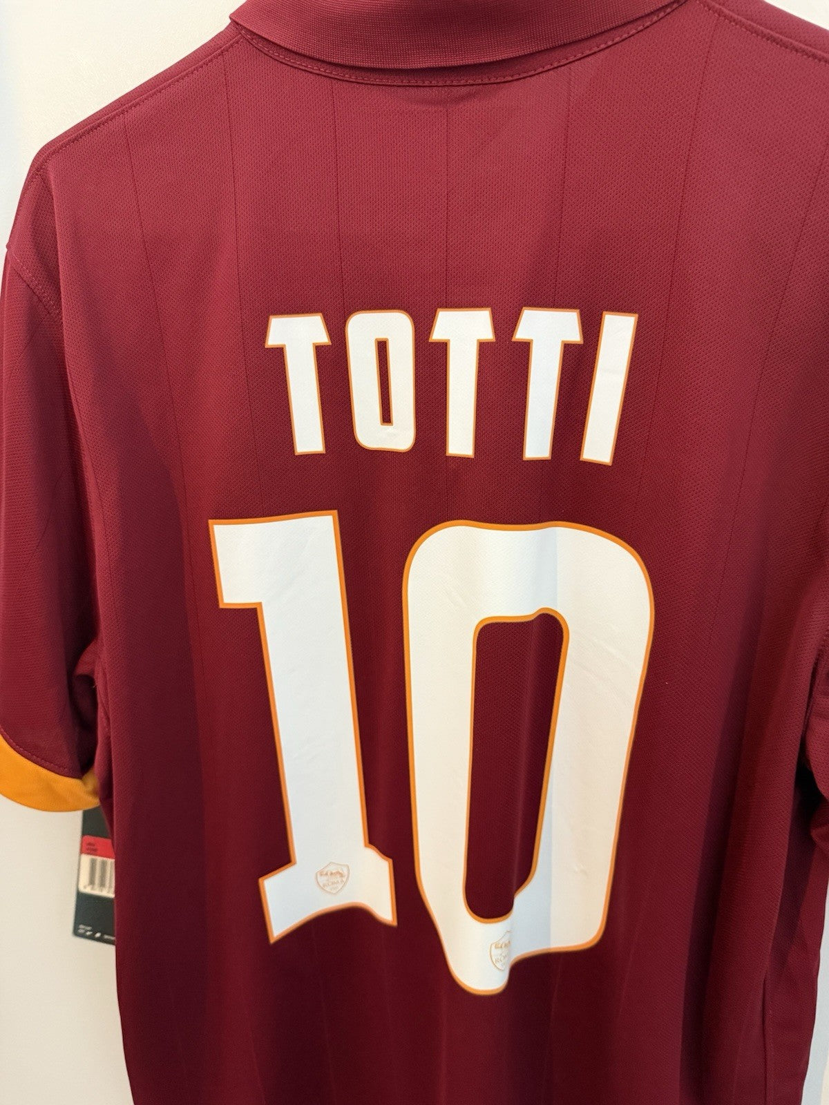 AS Roma Totti #10 2014/15 Large Home Shirt BNWT 635811-678