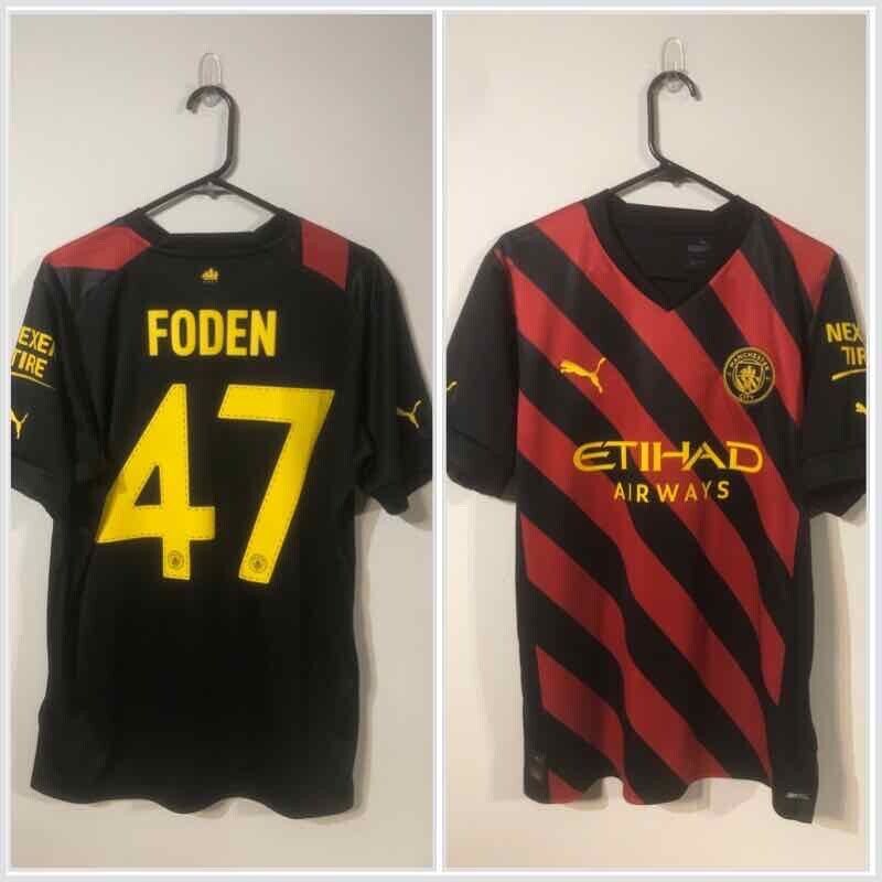 Foden #47 Manchester City Treble 2022/23 Large Away Football Shirt BNWT