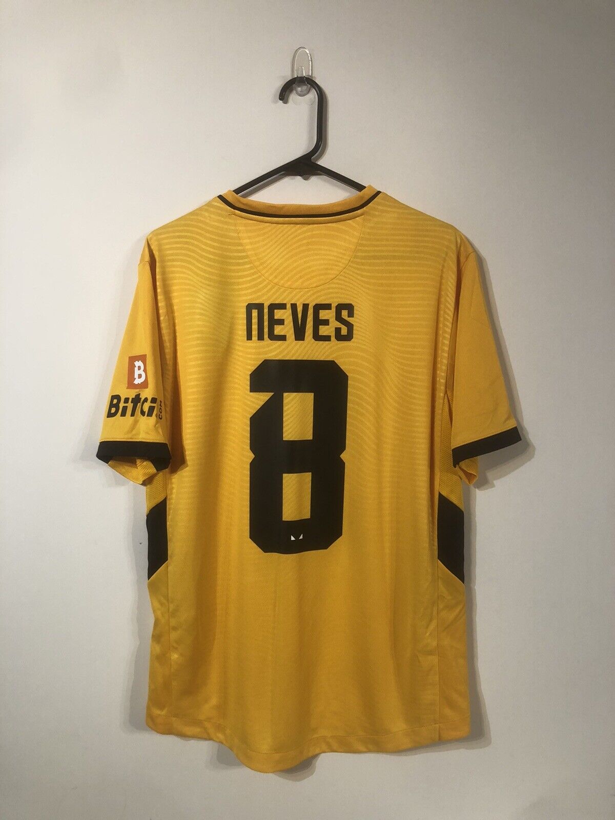 Neves #8 BNWT Wolves 2021/22 Euro Large Home Football Shirt Jersey Castore