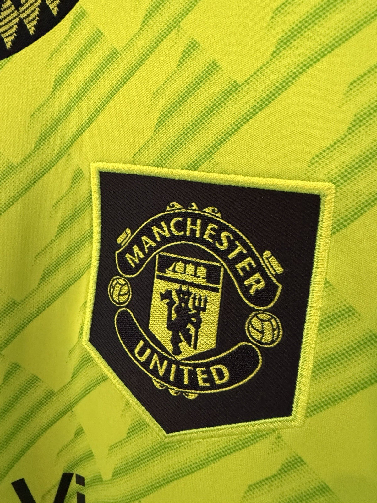 Manchester United Garnacho #49 2022/23 Large 3rd Shirt BNWT HE2981