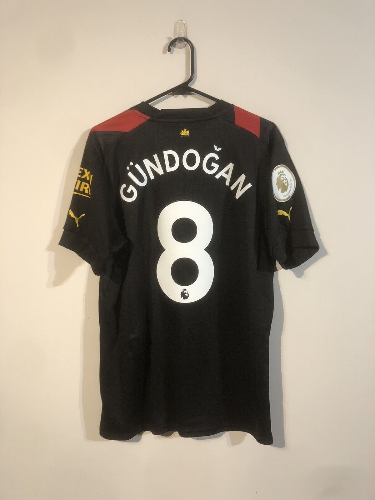 Gundogan #8 Manchester City Treble 2022/23 Large Away Shirt Excellent Condition