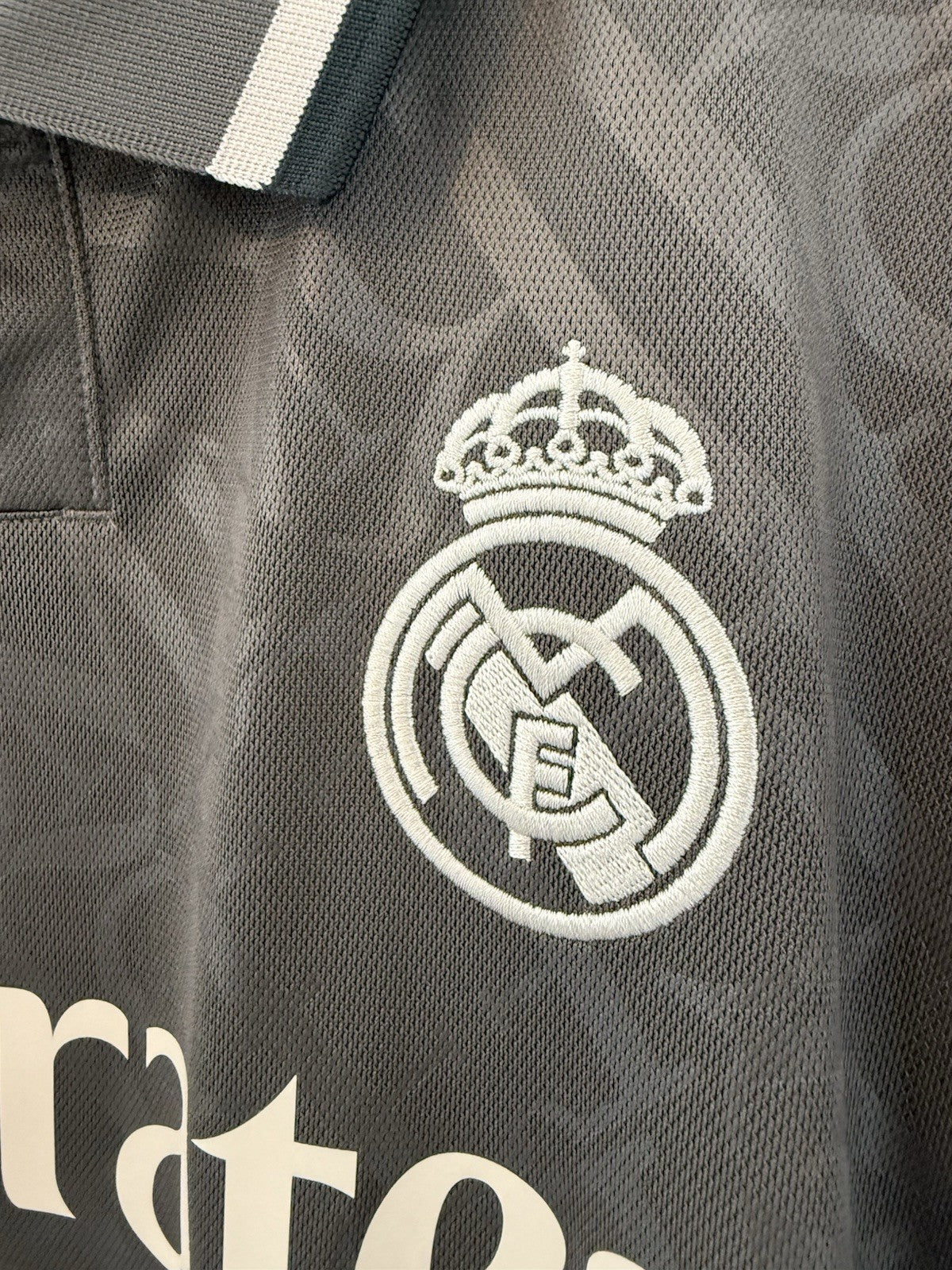 Real Madrid Vini Jr #7 2024/25 Small 3rd Shirt Excellent Condition IY1763