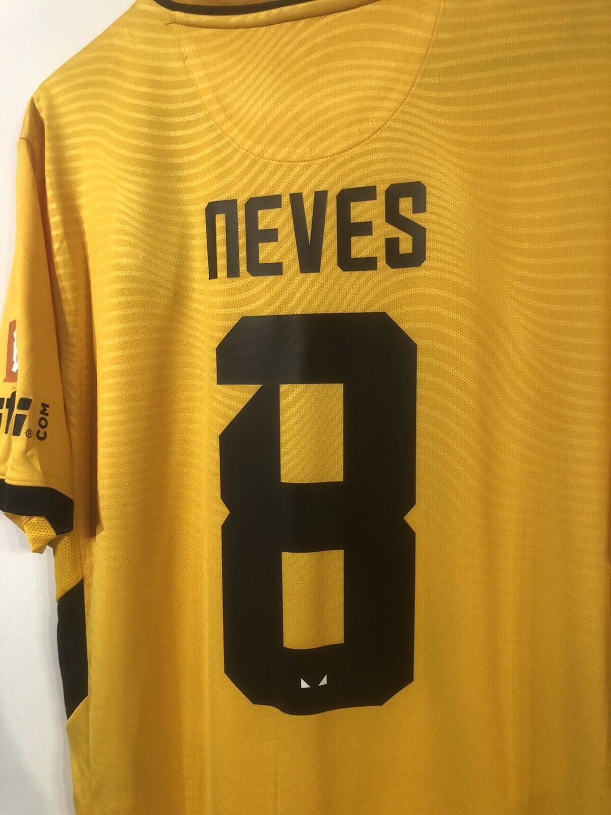 Neves #8 BNWT Wolves 2021/22 Euro Large Home Football Shirt Jersey Castore